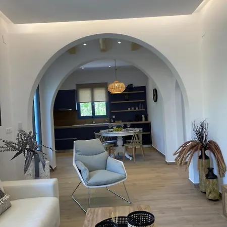 Marine's Luxury Votsi (Alonnisos)